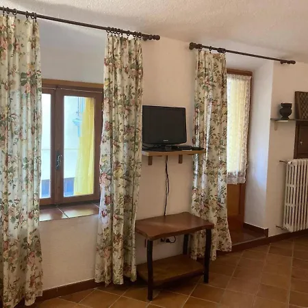 Casetta Fiabesca Near Ivrea