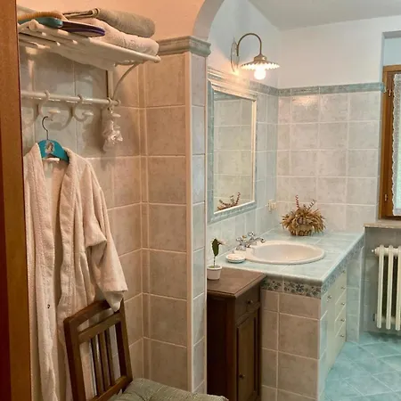 Casetta Fiabesca Near Ivrea