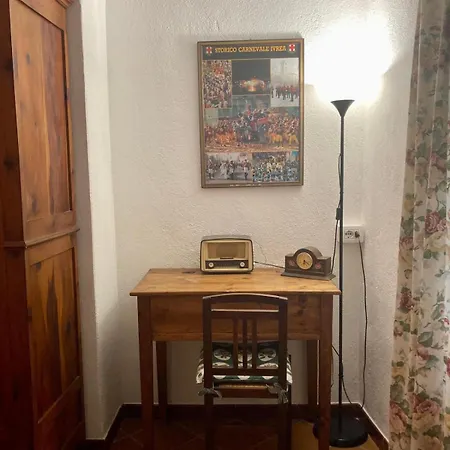 Casetta Fiabesca Near Ivrea