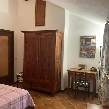 Casetta Fiabesca Near Ivrea Appartamento *