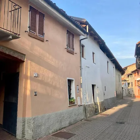 Appartamento Casetta Fiabesca Near Ivrea *